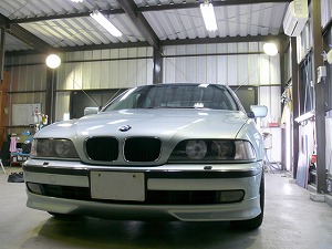 �K���X�R�[�e�B���O